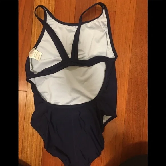 Nike Core Solid Fast Back One Piece Navy Swimsuit - Picture 5 of 8